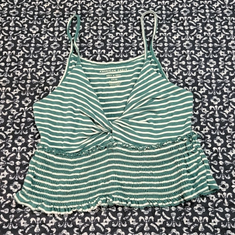 NWOT American Eagle Soft & Sexy Green & White Striped V-Neck Cropped Tank Top
